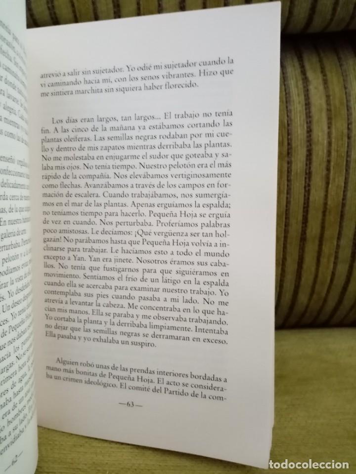 Libros de segunda mano: AZALEA ROJA Anchee Min - Foto 6