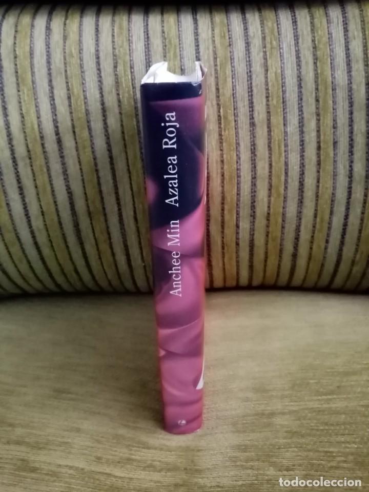 Libros de segunda mano: AZALEA ROJA Anchee Min - Foto 2