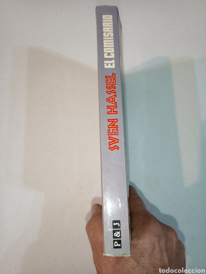 Libros de segunda mano: Sven Hassel. El comisario - Foto 2
