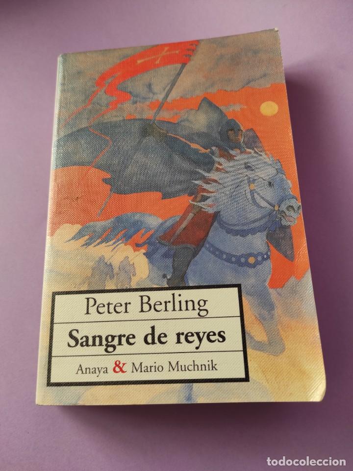 Libros de segunda mano: SANGRE DE REYES - Peter Berling - Foto 1