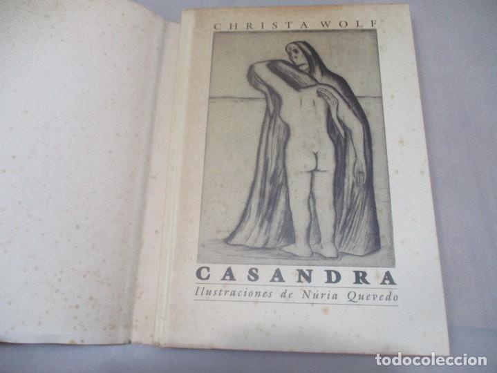 Libros de segunda mano: CHRISTA WOLF Casandra W11131 - Foto 2