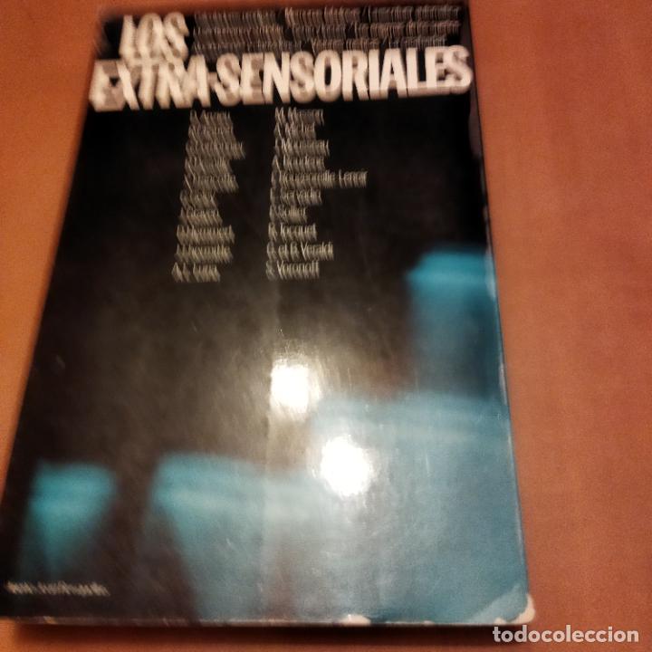 Libros de segunda mano: Los extra sensoriales - Foto 1