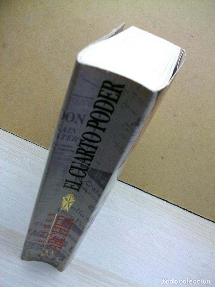 Libros de segunda mano: EL Cuarto poder -Tapa blanda &ndash;1996 de Jeffrey Archer - Foto 2