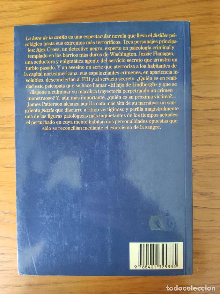 Libros de segunda mano: La hora de la ara&ntilde;a - Foto 2