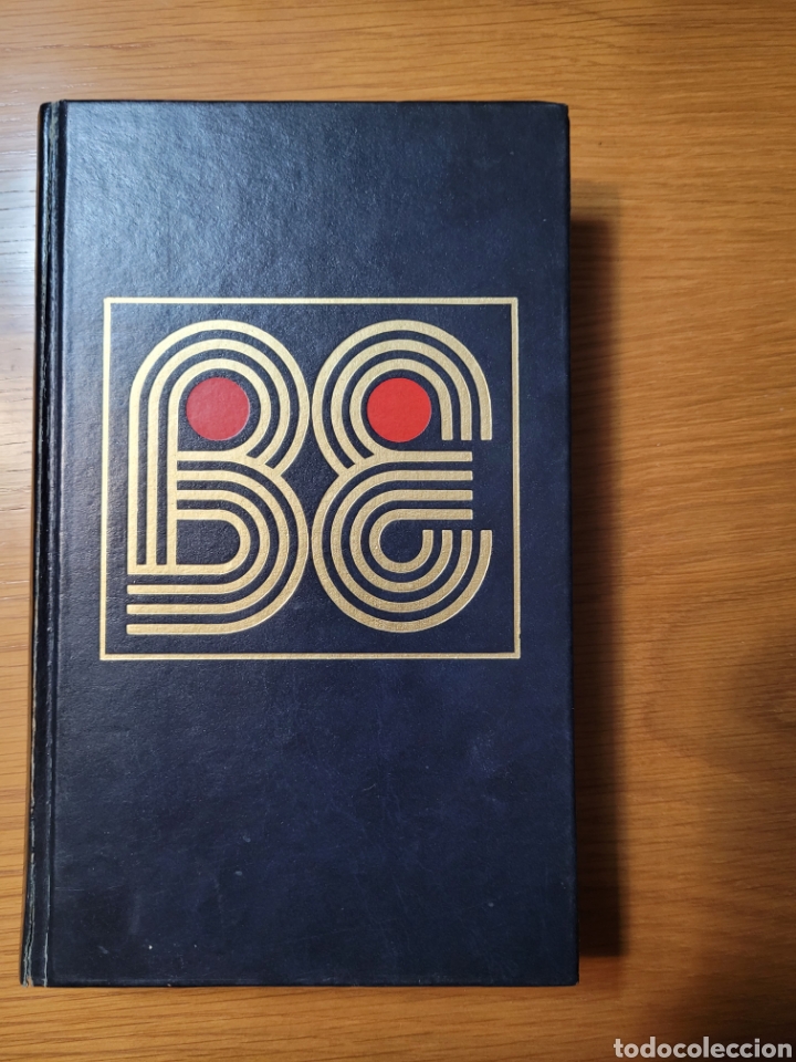 Libros de segunda mano: Libro Bamb&uacute; novela tapa dura - Foto 1