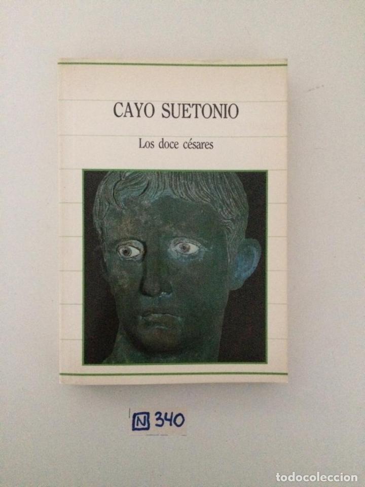 Libros de segunda mano: Cayo Suetonio - Foto 1