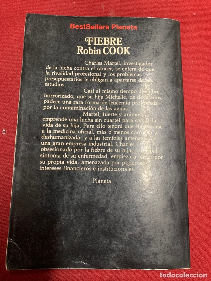 Libros de segunda mano: Fiebre. Robin Cook. - Foto 2