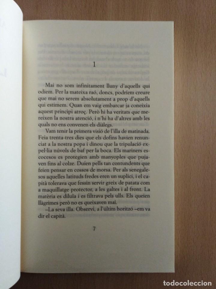 Libros de segunda mano: LA PELL FREDA. Albert S&aacute;nchez Pi&ntilde;ol. Edici&oacute;n en Catal&aacute;n. - Foto 3