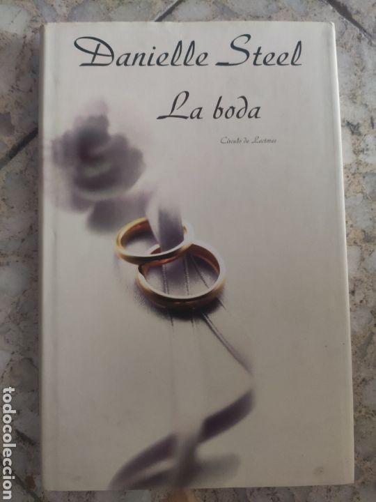 Libros de segunda mano: LA BODA. DANIELLE STEEL - Foto 1