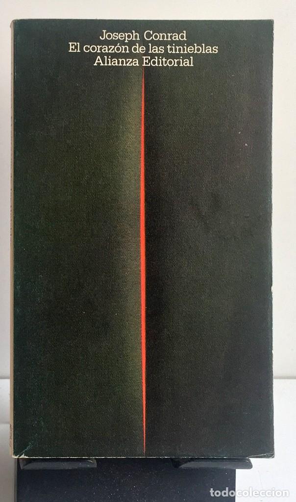 Libros de segunda mano: EL CORAZ&Oacute;N DE LAS TINIEBLAS. Joseph Conrad - Foto 1