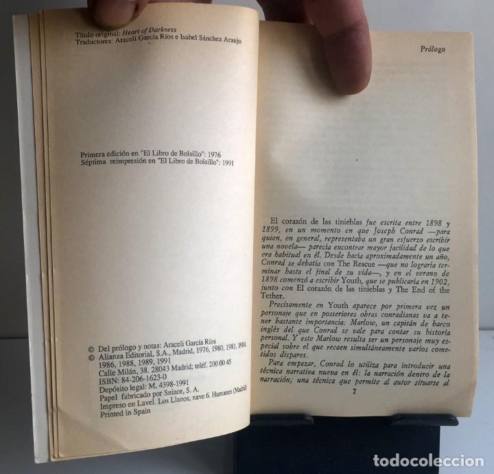 Libros de segunda mano: EL CORAZ&Oacute;N DE LAS TINIEBLAS. Joseph Conrad - Foto 3
