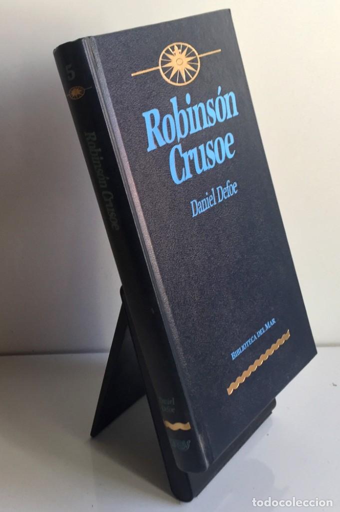 Libros de segunda mano: ROBINSON CRUSOE. Daniel Defoe - Foto 2