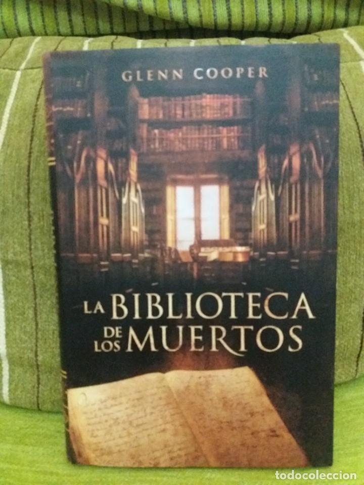 Libros de segunda mano: LA BIBLIOTECA DE LOS MUERTOS - Foto 1