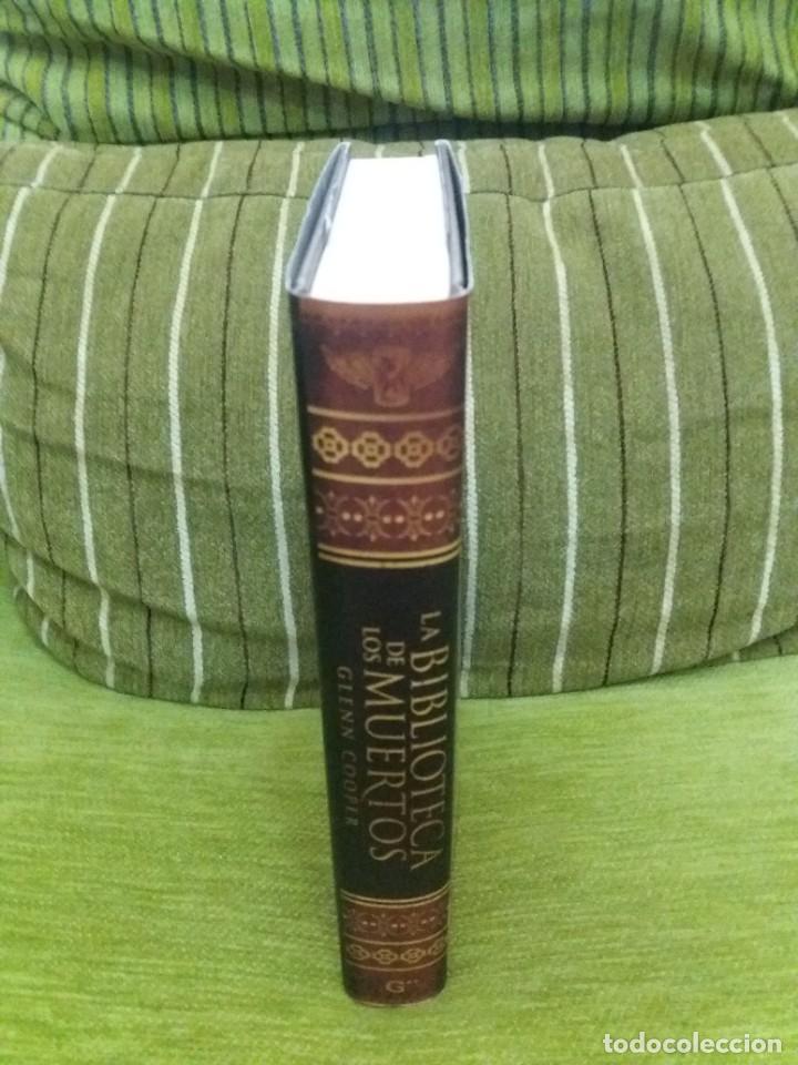 Libros de segunda mano: LA BIBLIOTECA DE LOS MUERTOS - Foto 3