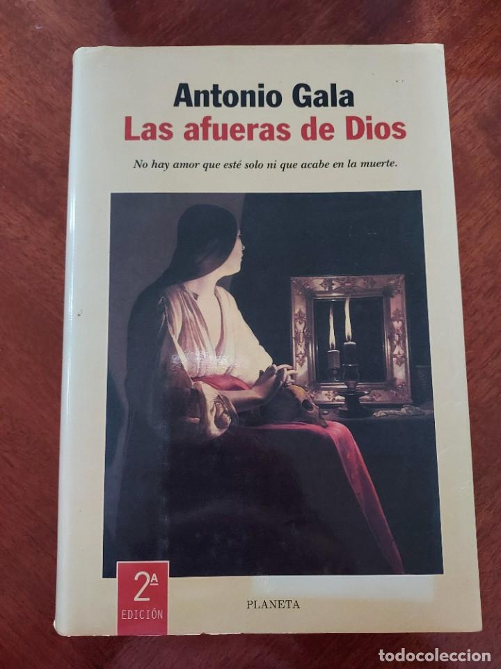 Libros de segunda mano: Las afueras de Dios de Antonio Gala - Foto 1