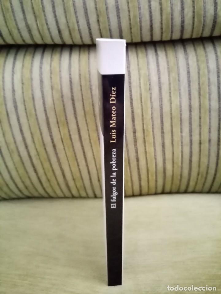 Libros de segunda mano: EL FULGOR DE LA POBREZA - Foto 2