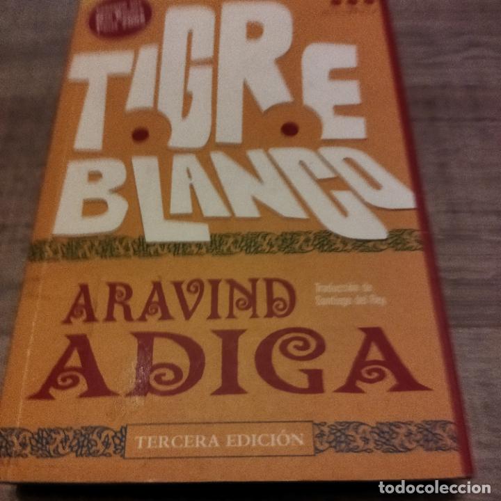 Libros de segunda mano: Tigre blanco - Foto 1
