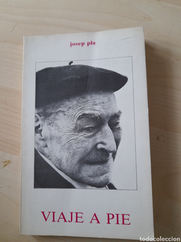Libros de segunda mano: Viaje a pi&eacute;. Josep Pla - Foto 1