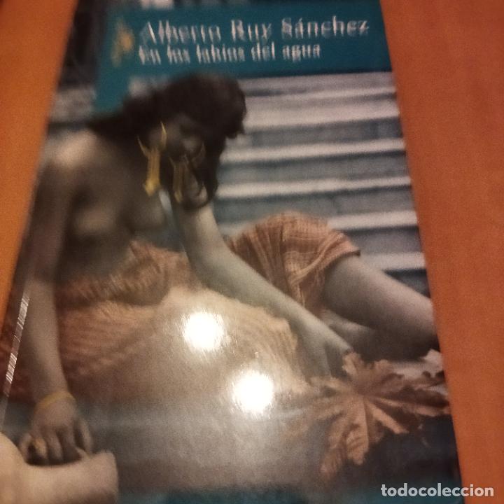 Libros de segunda mano: En los labios del agua - Foto 1