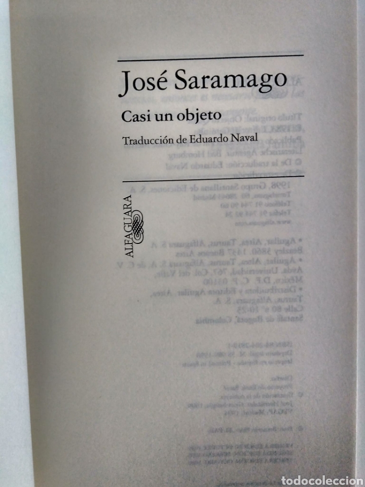 Libros de segunda mano: Casi un objeto / Jos&eacute; Saramago. - Foto 2