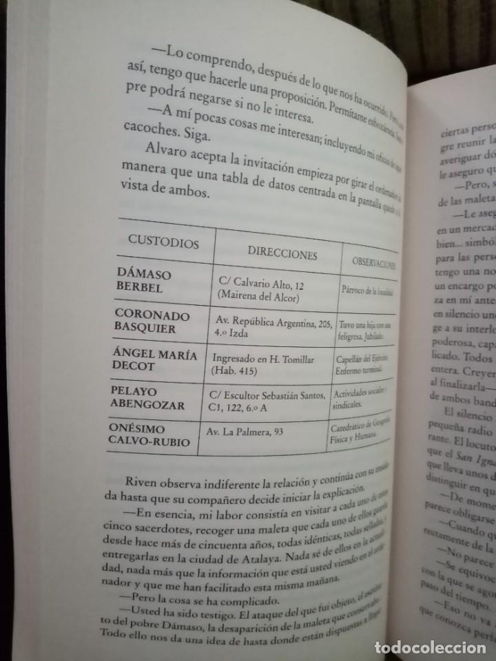 Libros de segunda mano: EL MANUSCRITO DE DIOS - Foto 8