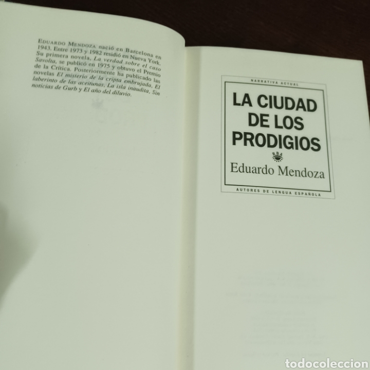 Libros de segunda mano: LA CIUDAD DE LOS PRODIGIOS - EDUARDO MENDOZA - Foto 3