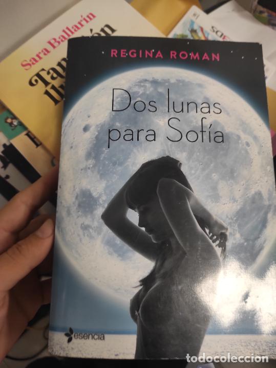Libros de segunda mano: DOS LUNAS PARA SOF&Iacute;A - REGINA ROMAN - Foto 1