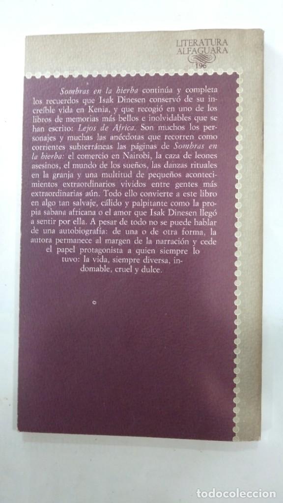 Libros de segunda mano: Sombras en la niebla Isak Dinesen - Foto 2