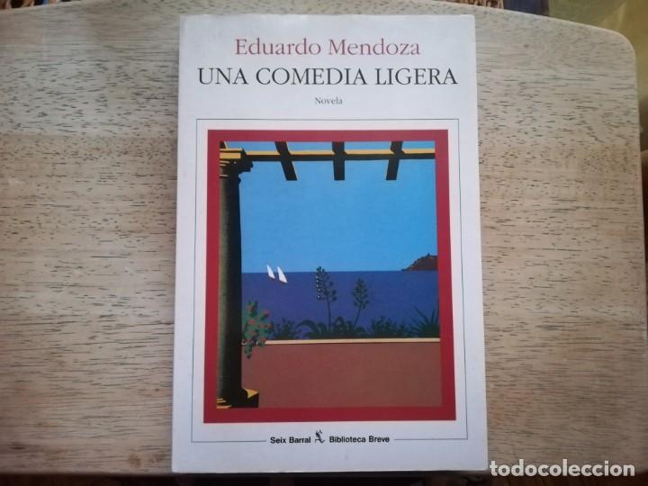 Libros de segunda mano: Eduardo mendoza. Una comedia ligera - Foto 1