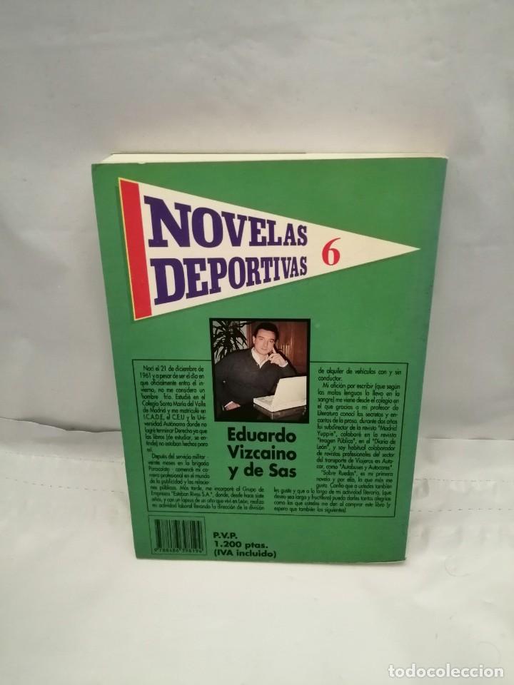 Libros de segunda mano: SOBRE RUEDAS (PRIMERA EDICI&Oacute;N) - Foto 2