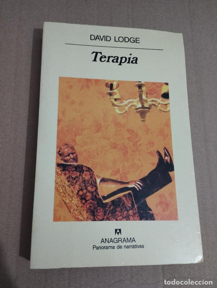Libros de segunda mano: TERAPIA (DAVID LODGE) - Foto 1