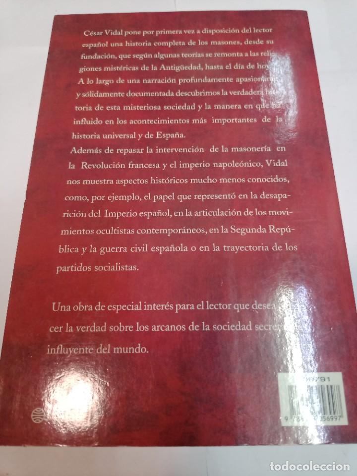Libros de segunda mano: C&Eacute;SAR VIDAL Los masones SA9449 - Foto 2