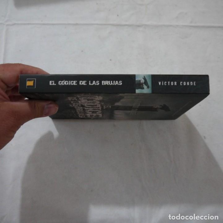 Libros de segunda mano: EL C&Oacute;DICE DE LAS BRUJAS - V&Iacute;CTOR CONDE - DOLMEN EDITORIAL - 2015 - Foto 9