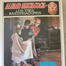 Libros de segunda mano: ALFRED HITCHCOCK Y LOS TRES INVESTIGADORES EN MISTERIO DE LAS HUELLAS FLAMEANTES. - CAREY, M.V.. Lote 340368413