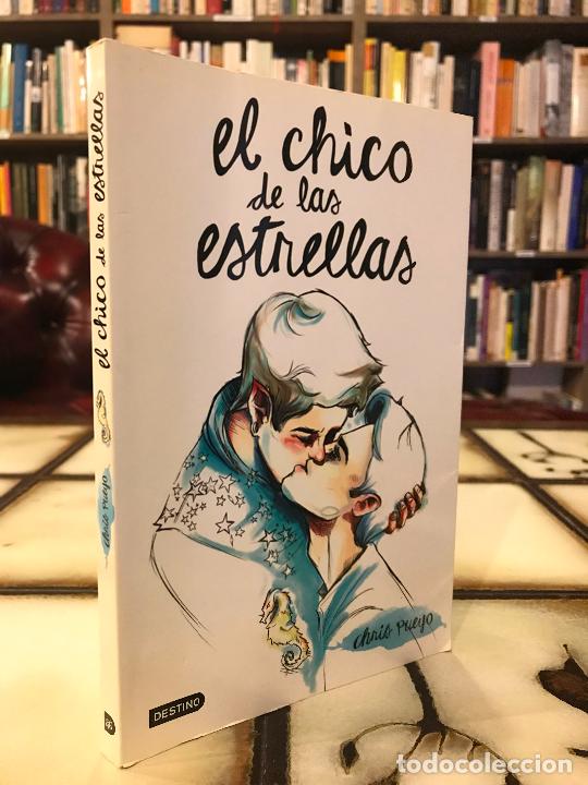 Libros de segunda mano: El chico de las estrellas. Chris Pueyo. - Foto 1