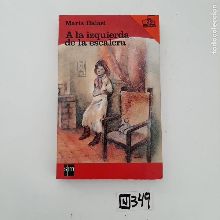 Libros de segunda mano: A la izquierda de la escalera - Foto 1