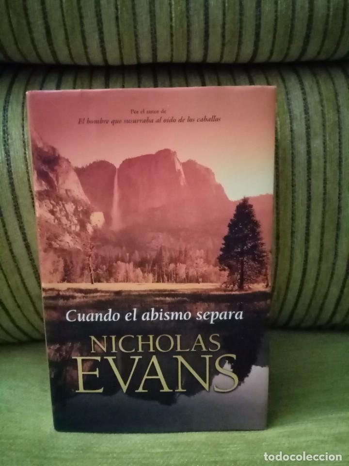 Libros de segunda mano: CUANDO EL ABISMO SEPARA - Foto 1