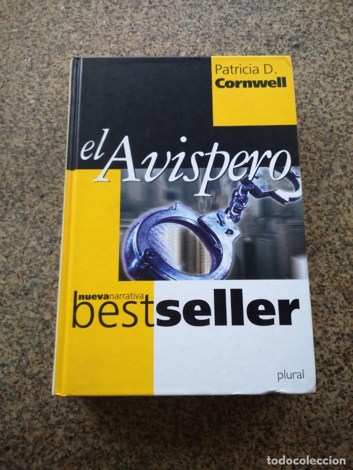Libros de segunda mano: EL AVISPERO -- PATRICIA CORNELL -- PLURAL 2000 -- - Foto 1