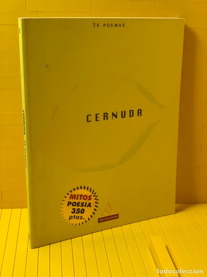 Libros de segunda mano: 34 POEMAS CERNUDA