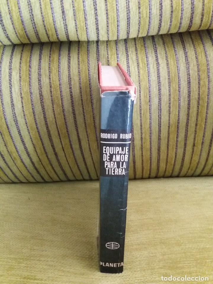 Libros de segunda mano: EQUIPAJE DE AMOR PARA LA TIERRA - Foto 2