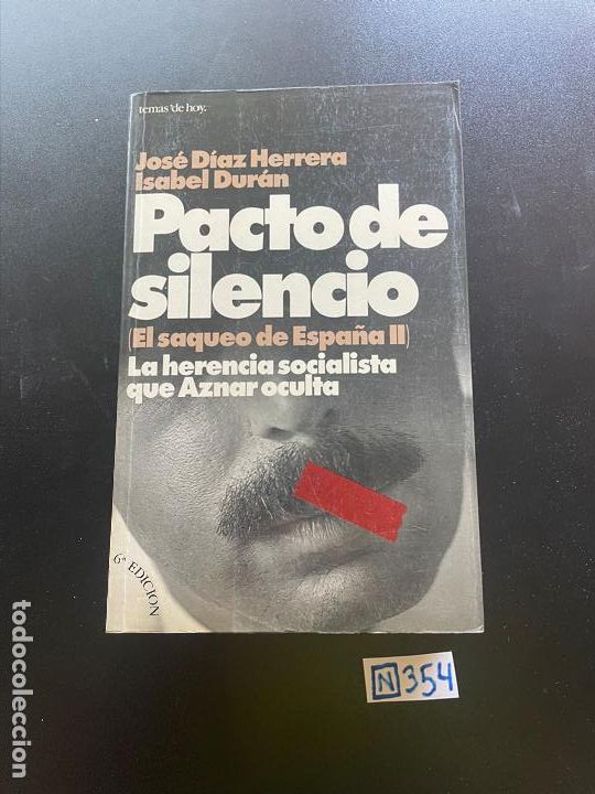 Libros de segunda mano: Pacto de silencio - Foto 1