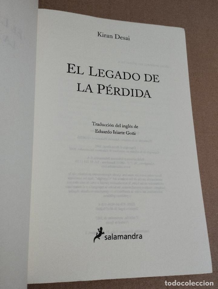 Libros de segunda mano: EL LEGADO DE LA P&Eacute;RDIDA (KIRAN DESAI) - Foto 2