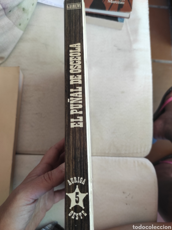 Libros de segunda mano: El pu&ntilde;al de Osceola - Foto 2