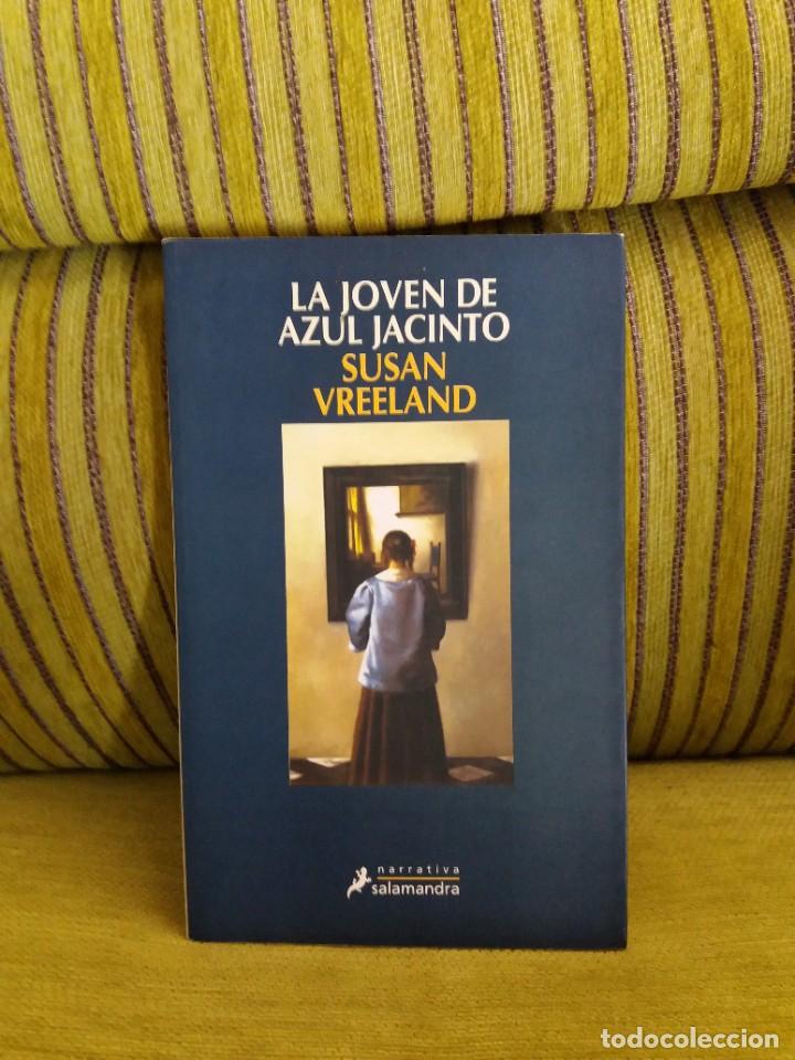 Libros de segunda mano: LA JOVEN DE AZUL JACINTO - Foto 1