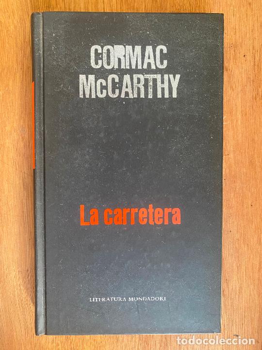 Libros de segunda mano: La carretera. Cormac McCarthy. -NUEVO - Foto 1