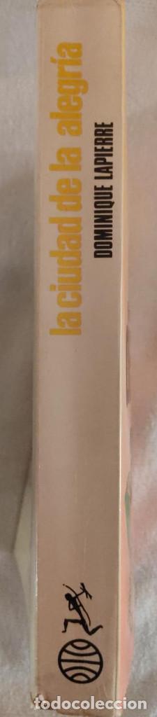 Libros de segunda mano: LA CIUDAD DE LA ALEGR&Iacute;A. - Foto 3