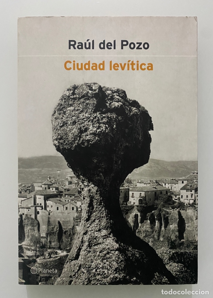 Libros de segunda mano: Ciudad lev&iacute;tica - POZO, Ra&uacute;l del - Foto 1