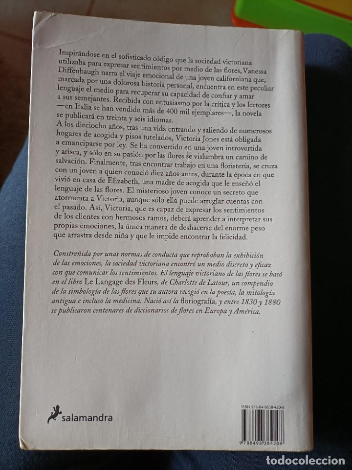 Libros de segunda mano: EL LENGUAJE DE LAS FLORES - VANESSA DIFFENBAUGH. - Foto 3