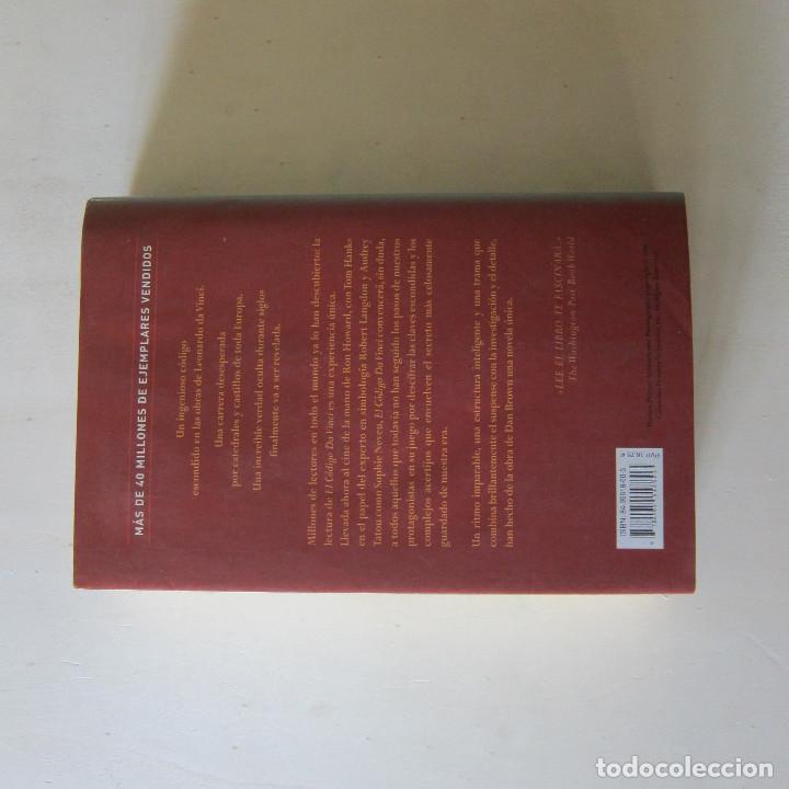 Libros de segunda mano: EL C&Oacute;DIGO DA VINCI - DAN BROWN (UMBRIEL) - Foto 3