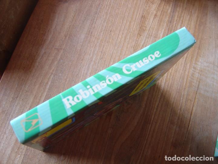 Libros de segunda mano: ROBINSON CRUSOE. EDITORIAL EVEREST. 1981 - Foto 2